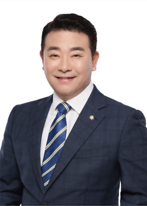 박정